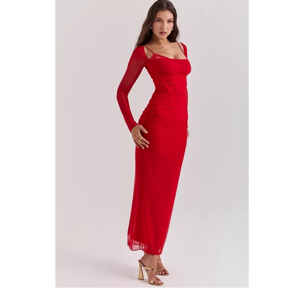 House of Cb Katarina red dress